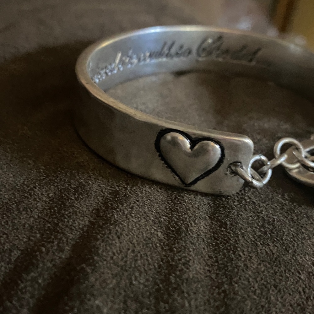 Hammered Silver Tone Toggle Closure Bracelet With… - image 4